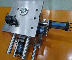 plastic mold and sample